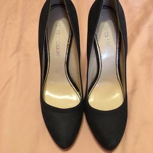 Enzo Angiolini navy blue platform stiletto pumps